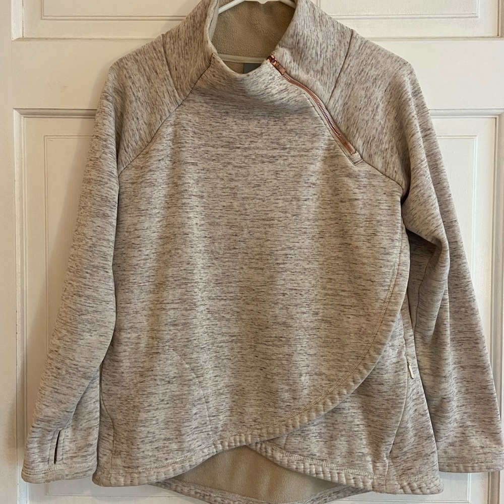 Athleta Cozy Karma Asymmetrical Pullover Sweatshirt Oatmeal M